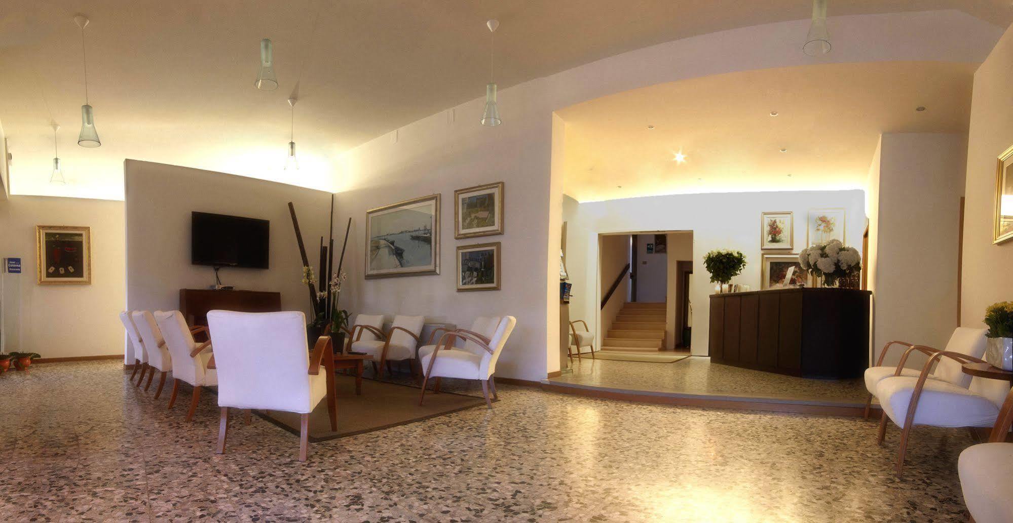 Hotel Colonna Lido di Jesolo Exterior photo