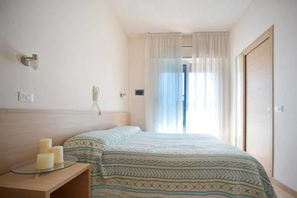 Hotel Colonna Lido di Jesolo Exterior photo